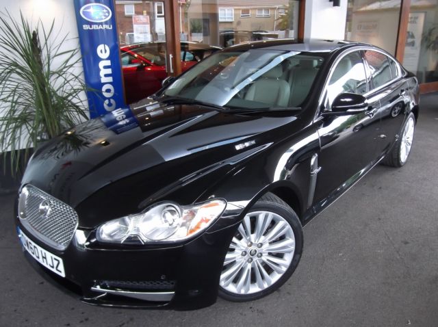 JAGUAR XF 3.0D 240 PREMIUM LUXURY